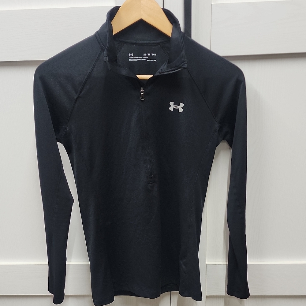 Under Armour  Black Long Sleeve Zip Top